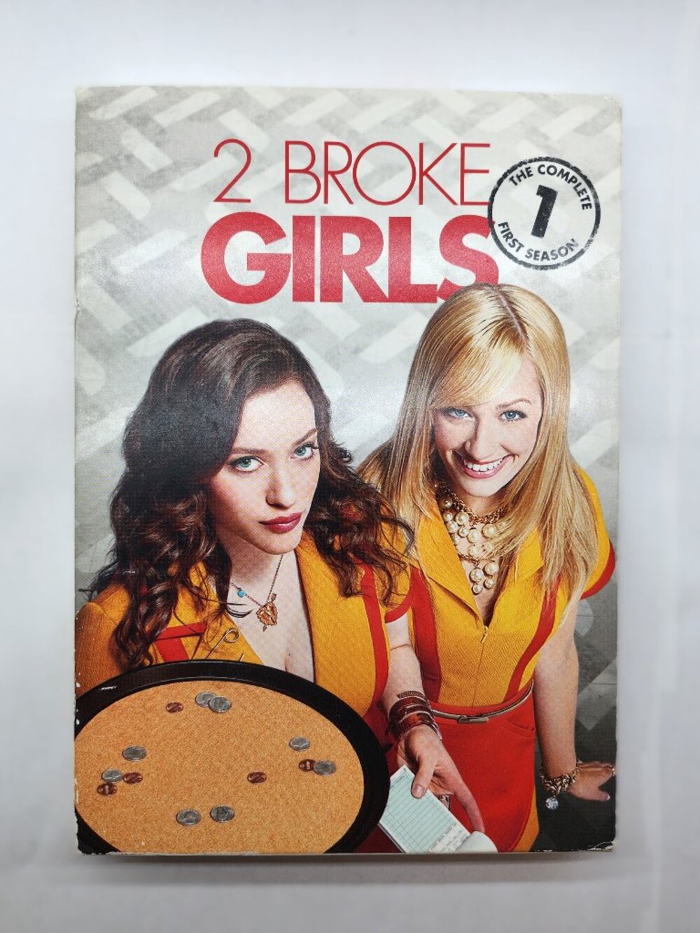 2 Broke Girls Season 1 Complete on DVD